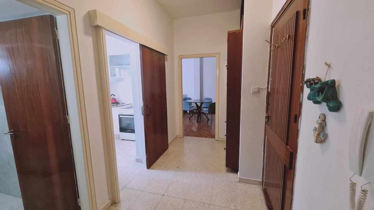 Stay Antique Apartment Larnaca Luaran gambar