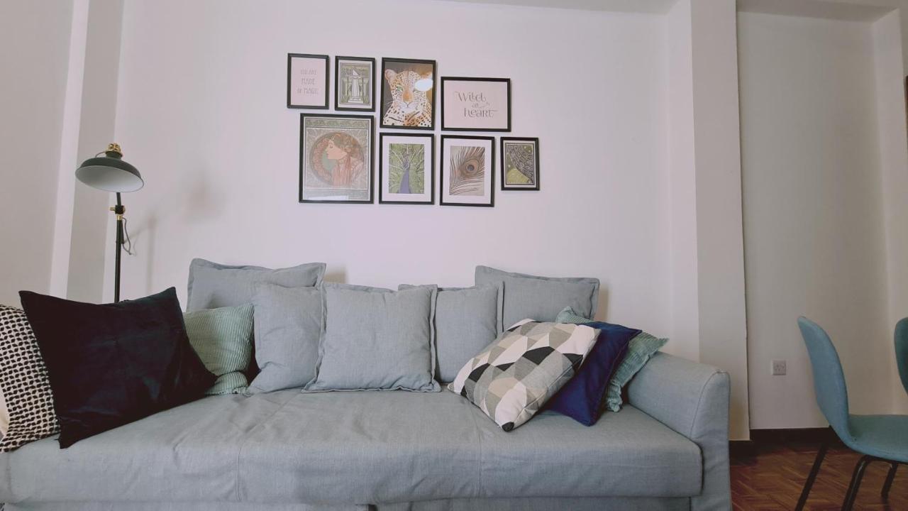 Stay Antique Apartment Larnaca Luaran gambar